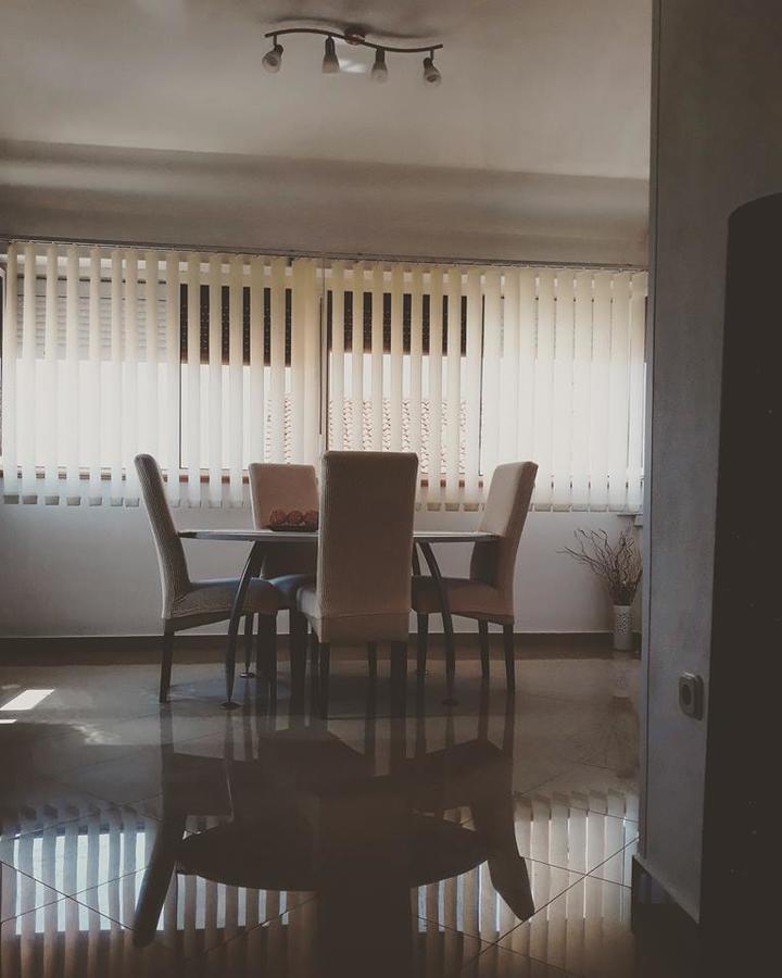 Toni Privlacka 32 * Zára
