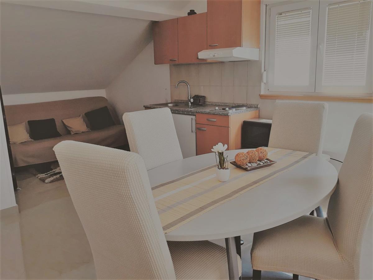 Apartma Toni Privlacka 32